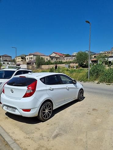 salam avto: Hyundai Accent: 1.6 l | 2017 il Hetçbek — 2