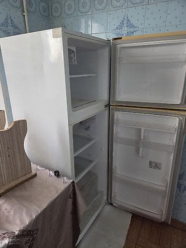 arcelik soyuducu: 2 qapılı Samsung Soyuducu Satılır, rəng - Ağ — 4