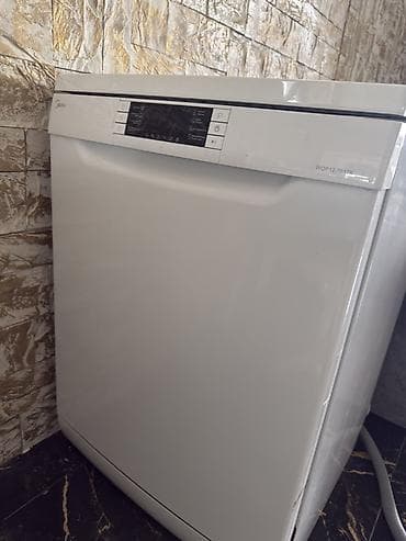 Qabyuyan maşın Midea, Tam qabaritli (60 sm.), Ayrıca dayanan, İşlənmiş