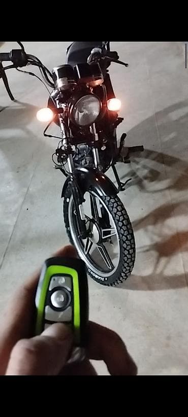 diski teker 195 65 15 type 1: Moto İdiyal vəziyyətdədir Heç bir problemi yoxdu qabağ təkər yeni — 1