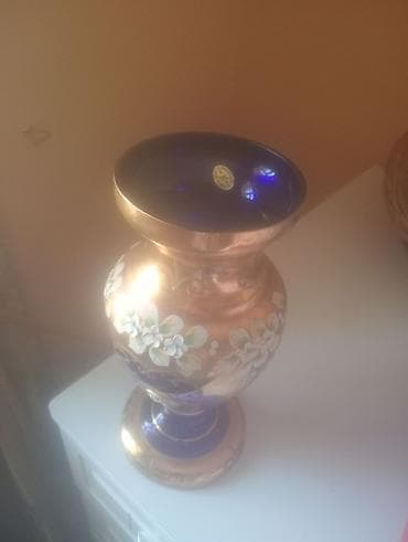 Bir vaza, Bogem şüşəsi — 1