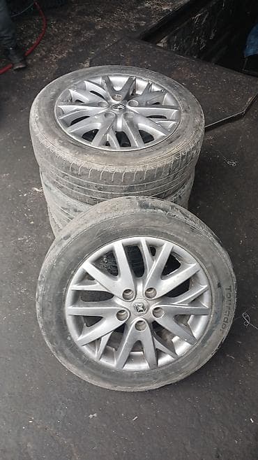 bmw disk type 0: Disklərdə problem yoxdur,təkərlər biraz zəifdir.
razmer:16 — 4