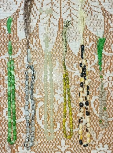 həri uzuyu: Məhsul: Təsbeh kolleksiyası çatdırılma pulsuzdur Təsvir: - Fərqli — 1