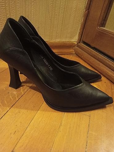 Tuflilər, Ölçü: 38, rəng - Qara, İşlənmiş