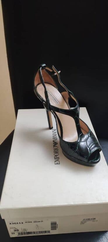 босоножки новые 36 размер: Размер: 36, цвет - Зеленый, Б/у — 2