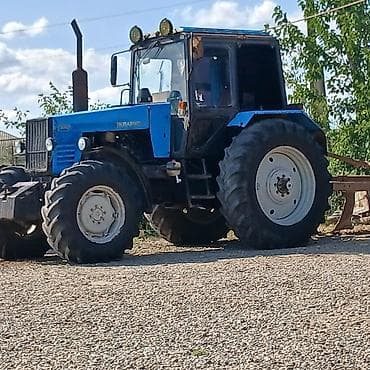 opel masin: Belarus 1221 traktor - Marka/model: Belarus 1221 (kabinəli) - Güc — 6
