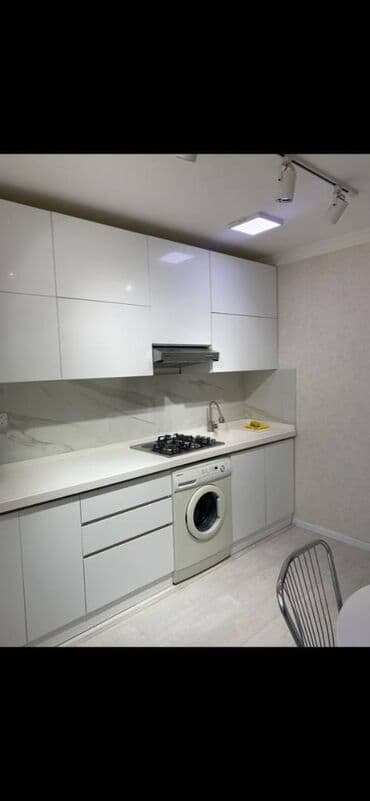 7 ci mikrorayon yeni tikili: 28 may metrosunun yaxınlığında xim qorodokun binalarında 9 mertebeli — 6