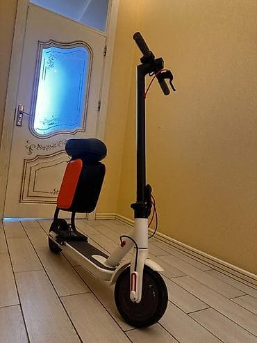 tvs ronin: Elektrik skuter – oturacaqlı, LCD displeyli Xüsusiyyətlər: - Rəng: ağ — 1