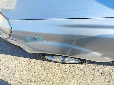 kia sepia: Kia Rio: 1.4 l | 2005 il Sedan — 10