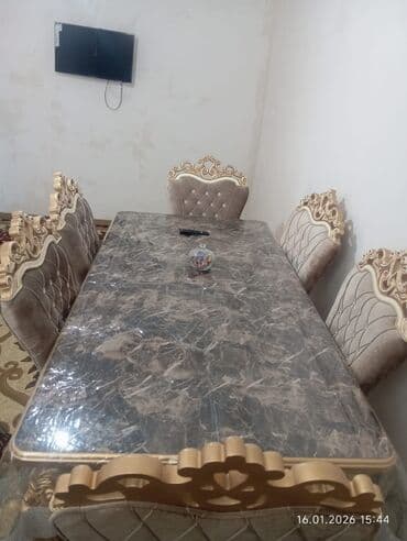 Qonaq otağı üçün, İşlənmiş, Açılmayan, Dördbucaq masa, 6 stul
