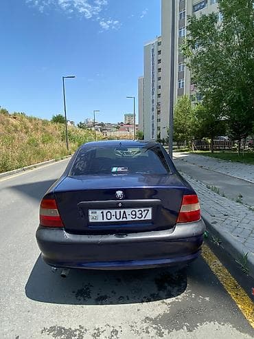 Nəqliyyat: Opel Vectra: 2.5 l | 1997 il 570000 km — 4