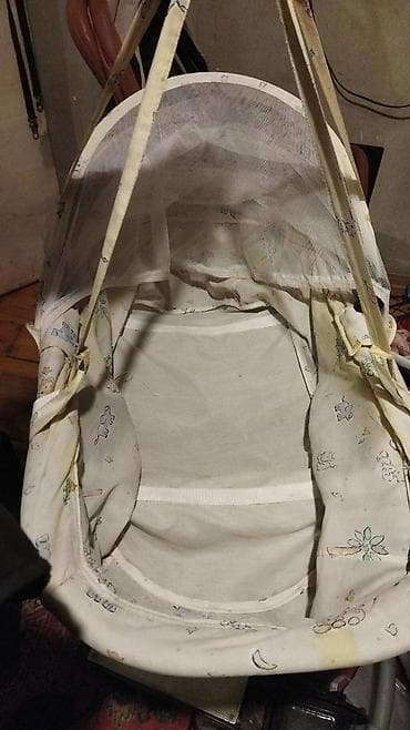 Oğlan və qız üçün, Yumru, Beşik, Dəstsiz, Matrassız, Yellənmə mexanizm ilə — 1