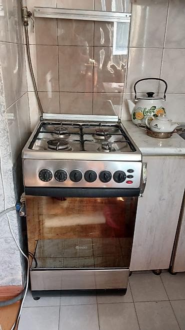 Qaz sobası 100 azn satılır duxovqasıda qazla işləyir tam işləkdilər
