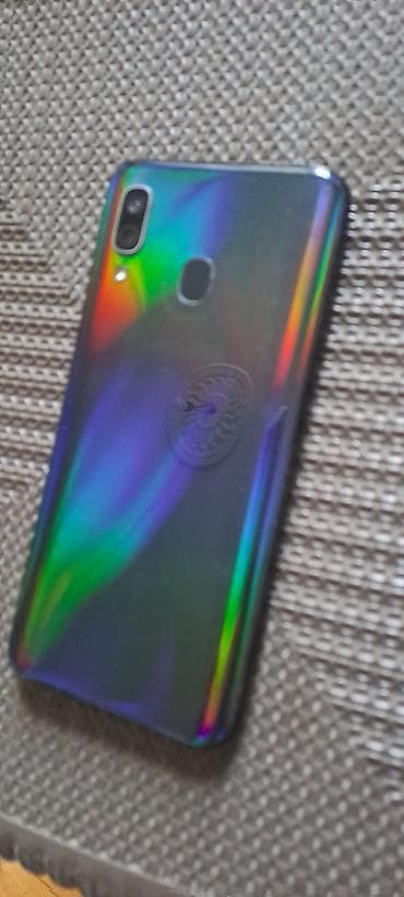 Samsung Galaxy A40, 64 GB, rəng - Qara, İki sim kartlı — 2