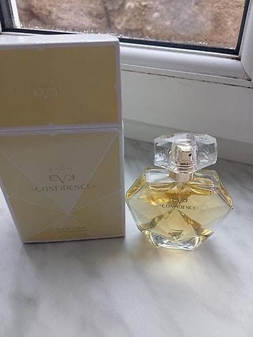 Kosmetika: *Avon-un ən çox bəyənilən "Eve" seriyasından olan Eve Confidence ətri — 3