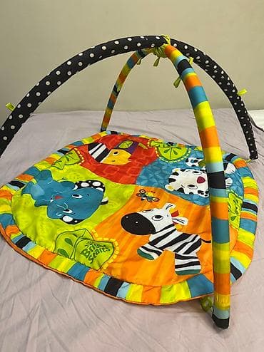 Usaq oyun xalcasi, 0 aydan etibaren istifadesi mumkundur. Yaxsi