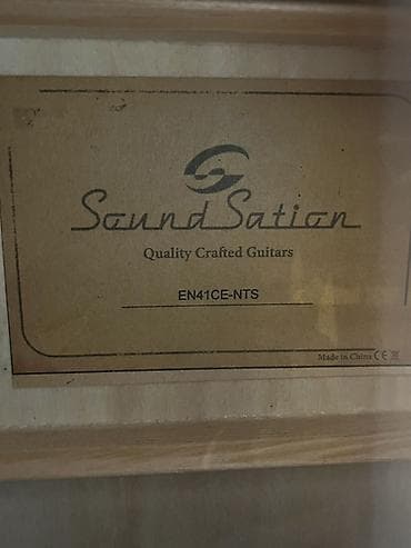 Velosipedlər: Elektro-akustik gitar dəsti - Korpus: dreadnought forma, ön hissə — 6