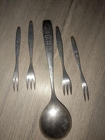 cay servisi: Məhsul: Sovet istehsalı yemək dəsti – 1 ədəd iri qaşıq (çömçə tipli) — 2