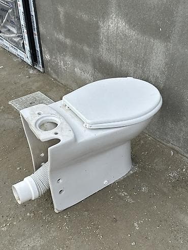 santexnika ütü: Divar tipli quraşdırma üçün keramika unitaz gövdəsi və oturacaq qapağı — 2