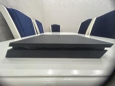 Satılır Sony PlayStation 4 Slim 850 GB. Konsol tam işlək — 4