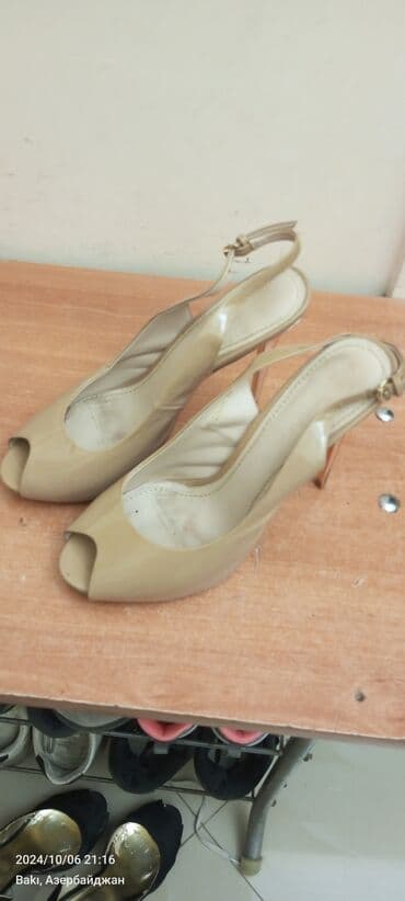 qadın vyetnamkaları: Ölçü: 39, rəng - Qızılı, İşlənmiş — 2