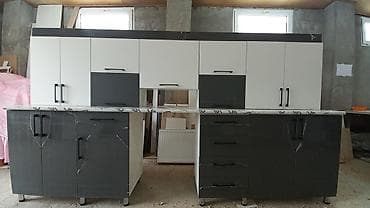 tort ucun samlar: Metbex mebeli yeni yigilib . uzunlug 4 m qiymet 580 man — 3