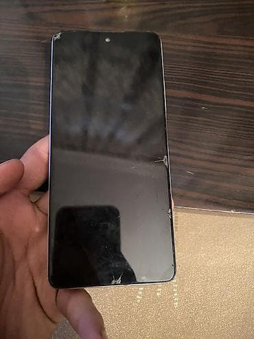 irsad iphone x: Infinix Hot 30, 256 GB, rəng - Ağ, Face ID — 1