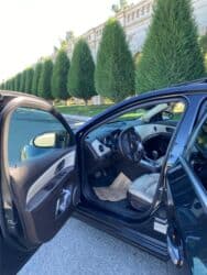 продажа дешевых автомобилей: Chevrolet Cruze: 1.4 л | 2015 г. 207000 км Седан — 5