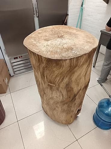 taxda dik: Ət Doğrama üçün kötük satılır. Əla vəziyyətdədir. 1.10m hündürlüyü, 66 — 2