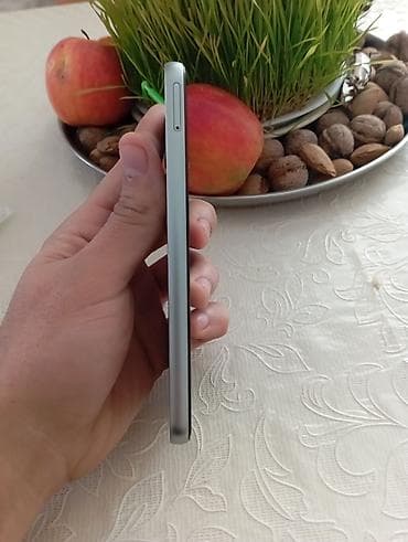 komputer ucun oyun diskleri: Samsung Galaxy A24 4G, 128 GB, rəng - Gümüşü, İki sim kartlı — 2