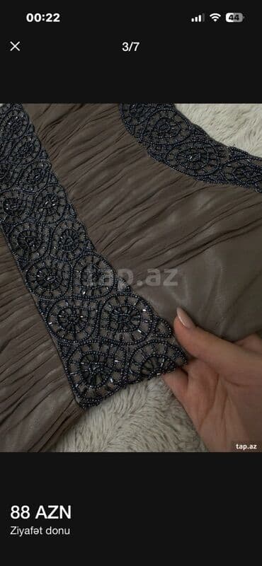 düz don modelləri: Ziyafət donu – 88 AZN - Rəng: boz-qəhvəyi ton - Uzunluq: dizə qədər — 3