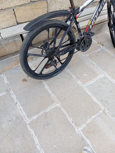 İşlənmiş Şəhər velosipedi 26", sürətlərin sayı: 8, Ünvandan götürmə lalafo.az -da İşlənmiş Şəhər velosipedi 26", sürətlərin sayı: 8, Ünvandan götürmə