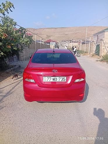 avto cxol: Hyundai Accent sedan – qırmızı rəng - Kuzov: 4 qapılı sedan, parlaq — 2