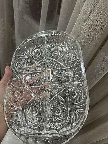 dibcek qabi: Şüşə naxışlı bölməli servis qabı - Material: qalın, şəffaf şüşə — 2