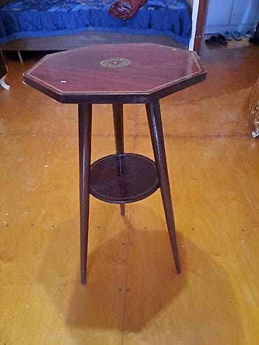 iwlenmiw taxt: Stol telefon wifi ve diger 30 manat — 1