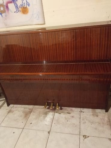 pianino ucuz: Piano, Petrof, Akustik, Ödənişli çatdırılma — 1