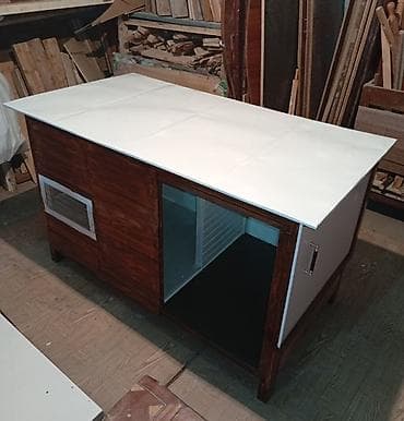 İT YUVASI 1 ay istifade olunub içi genişdir gabag hissesine de