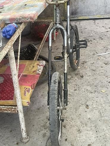 Uşaq velosipedi – BMX üslubunda gövdə Xüsusiyyətlər: - Kiçik ölçülü — 1