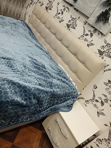 mekteb sekilleri: İkinəfərlik çarpayı, 2 tumba — 2