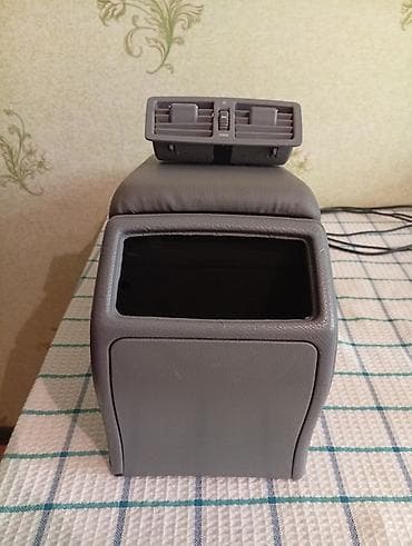 fiat mebel: Mercedes W210'nun orta qolaltısı. İdeal vəziyyətdə boz rəng qolaltı — 5