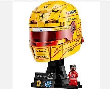 oyuncaq at: Scuderia Ferrari HP Lewis Hamilton Helmet – LEGO - Rəsmi LEGO — 7