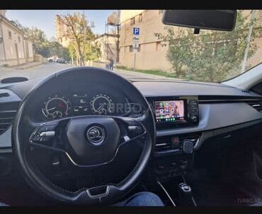 polşa maşın bazarı: Skoda Rapid: 1.6 l | 2023 il 79000 km Sedan — 8