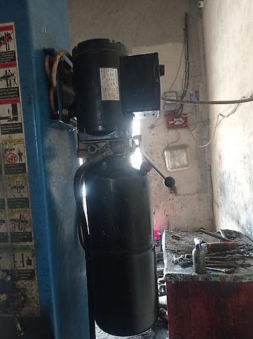 Islenmis islek vezyetde avto qaldirici 4 ton qaldirma gucune malikdi — 3