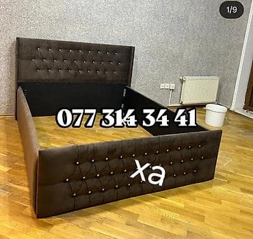 Mebel: Yumşaq başlıqlı taxta karkas çarpayı - Dizayn: Hündür və geniş