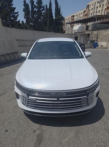 BYD Destroyer 05: 1.5 l | 2025 il 40000 km Sedan — 1