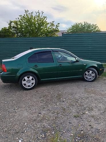 volkswagen drom: Volkswagen Bora/Jetta (Mk4) sedan Xüsusiyyətlər: - : Təcili — 1