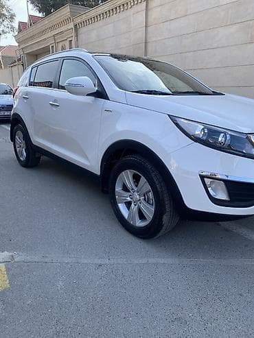 kia satisi: Kia Sportage: 2 l | 2010 il Krossover — 3