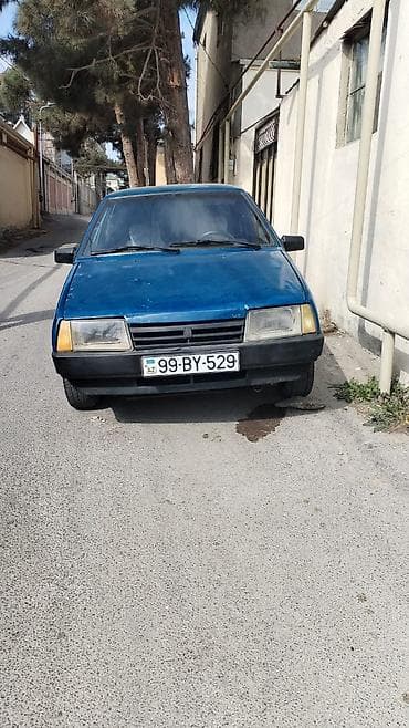 vaz 2170: Ilkin 700 — 1