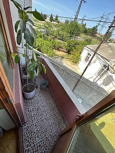 mesdagada heyet evleri: İki mərtəbəli həyət evi Umumi 5otaqli. - Planlaşdırma: geniş qonaq — 4