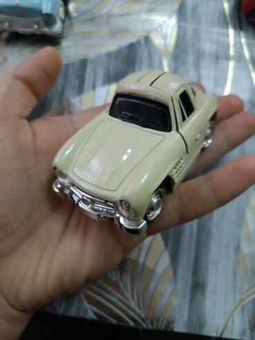 model masinlar: Hamsi birlikde satilir tek teke gore yazmiyin Müxtəlif rənglərdə və — 3